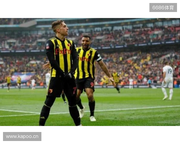 世体:巴萨不想让贝尔纳尔重蹈覆辙;球员团队冬窗会做评估 世体:巴萨不想让贝尔纳尔重蹈覆辙;球员团队冬窗会做评估