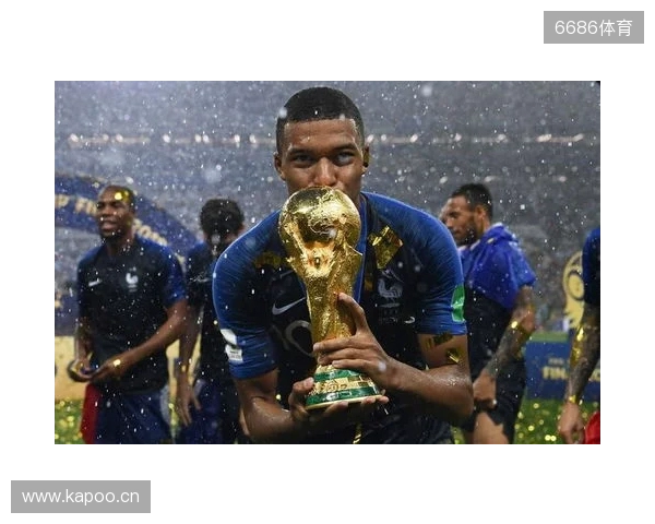 懂球帝2025年10月足坛MVP:姆巴佩蝉联! 懂球帝2025年10月足坛MVP:姆巴佩蝉联!